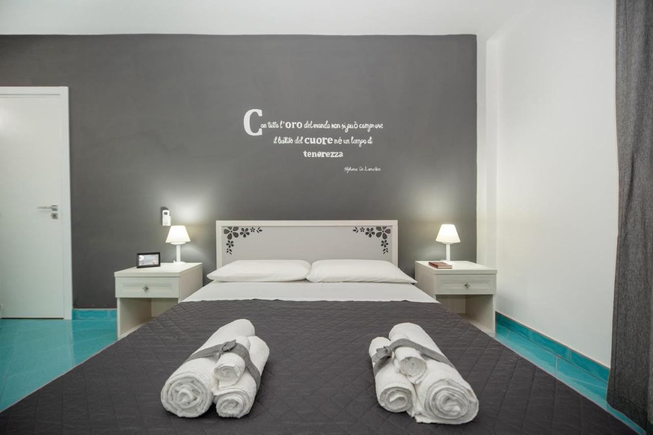 La Casa Del Pozzo Vecchio Bed and Breakfast Procida Exteriör bild